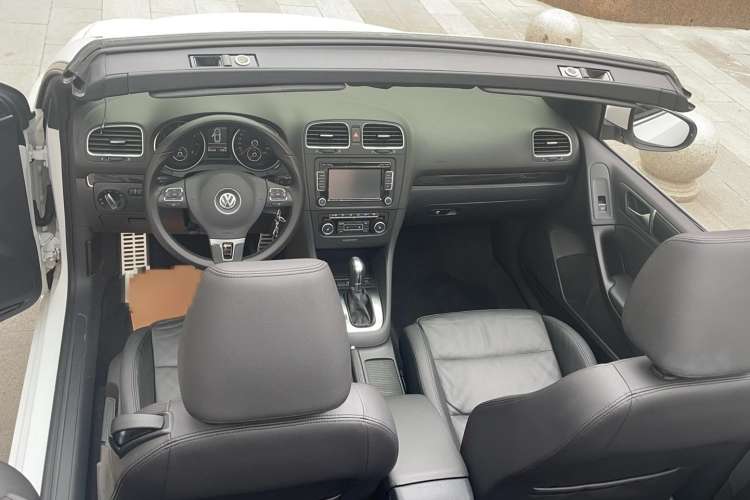 Used Volkswagen Golf 2012 1.4TSI Luxury Convertible Edition
