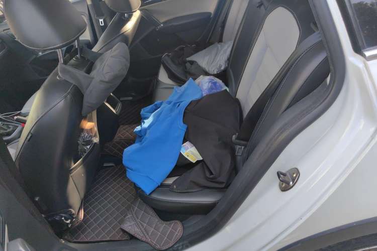 Used Volkswagen Cross Lavida 2014 1.4TSI DSG
