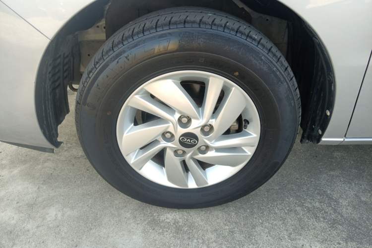 Used JAC Refine M4 2017 1.9T Diesel Manual Luxury Model