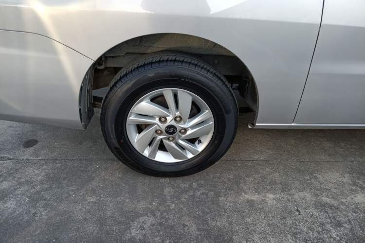 Used JAC Refine M4 2017 1.9T Diesel Manual Luxury Model