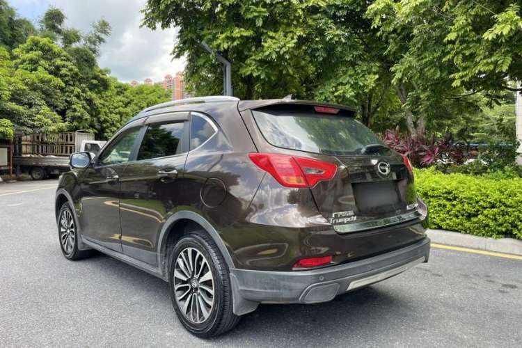 Used GAC Trumpchi GS5 Super 2015 2.0L Automatic Two-Wheel Drive Luxury Navigation Edition
