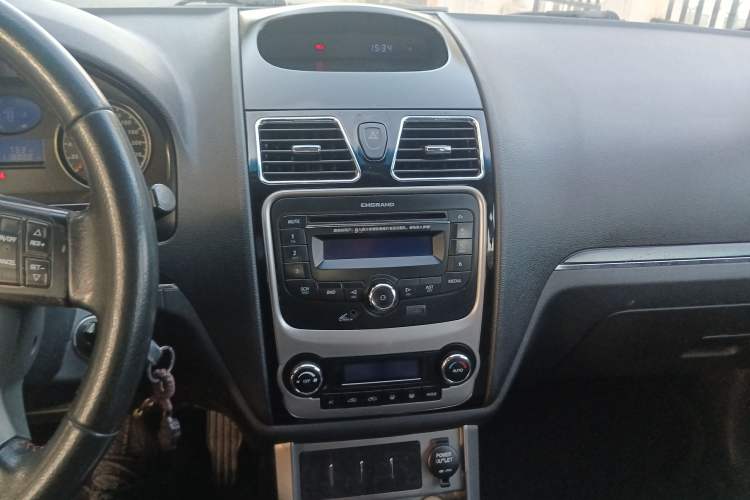 Used Geely Auto Classic Emgrand 2013 Hatchback 1.8L CVT Elite Model
