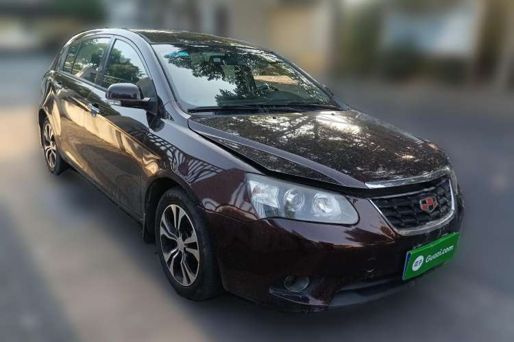 Used Geely Auto Classic Emgrand 2013 Hatchback 1.8L CVT Elite Model
