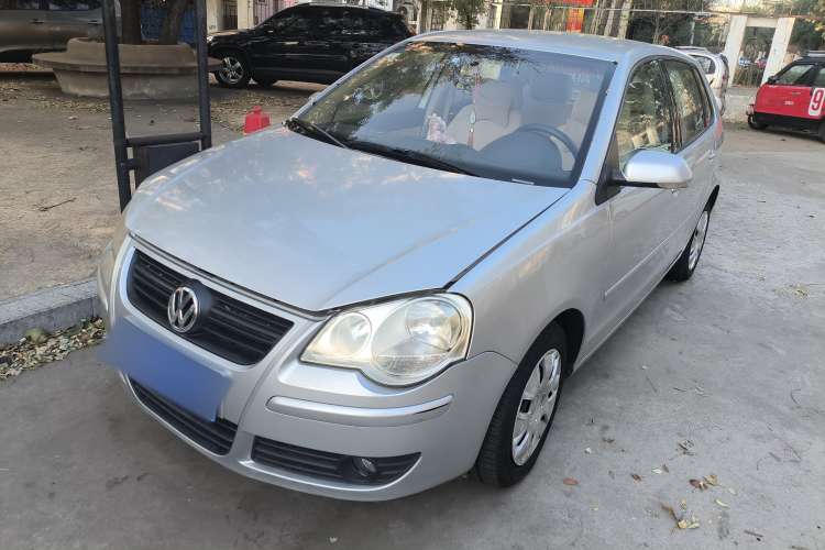 Used Volkswagen Polo 2007 Kica 1.4L Manual Fashion Edition