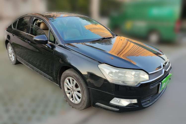 Used Citroen C5 2010 2.0L Manual Comfort Edition

