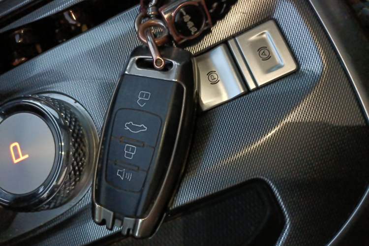 Used Haval JOLION 2021 1.5T Automatic Grand Three-Volume Version
