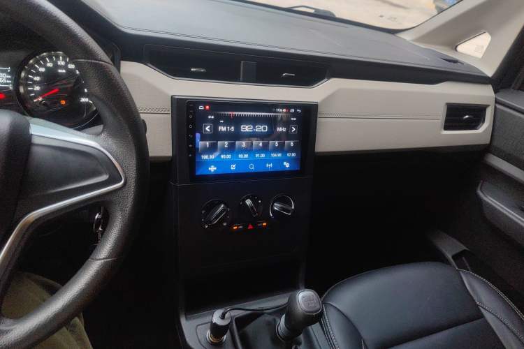 Used Wuling Zhengcheng 2021 1.5T Manual Comfort Version
