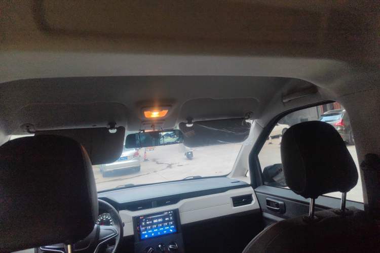 Used Wuling Zhengcheng 2021 1.5T Manual Comfort Version
