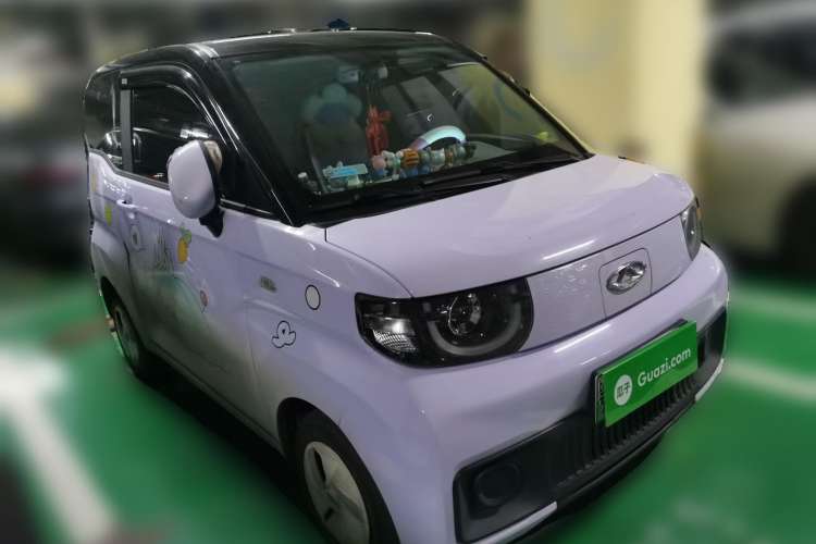 Used Chery New Energy QQ Ice Cream 2022 170km Sundae Phosphate Lithium-Ion Front Right 45 Deg