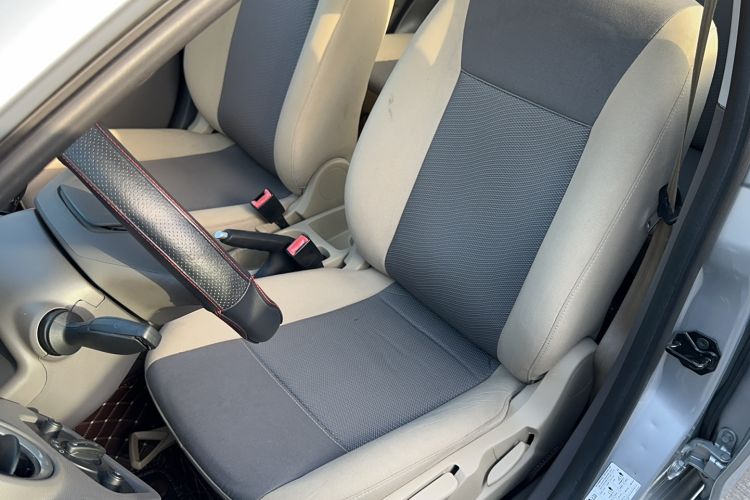 Used Ford Fiesta 2011 Sedan 1.5L Manual Fashion Edition
