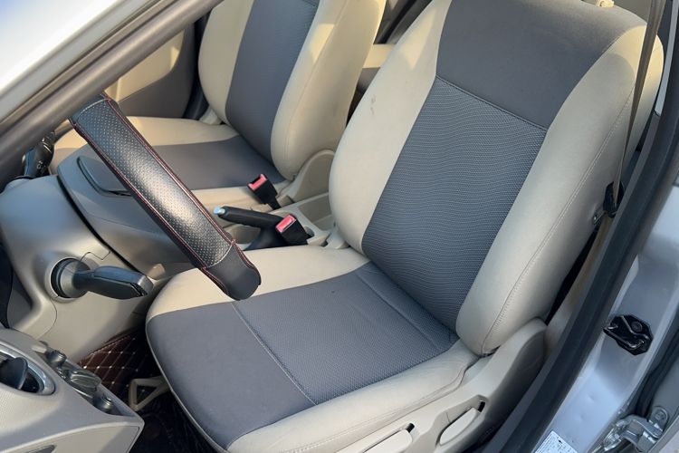 Used Ford Fiesta 2011 Sedan 1.5L Manual Fashion Edition
