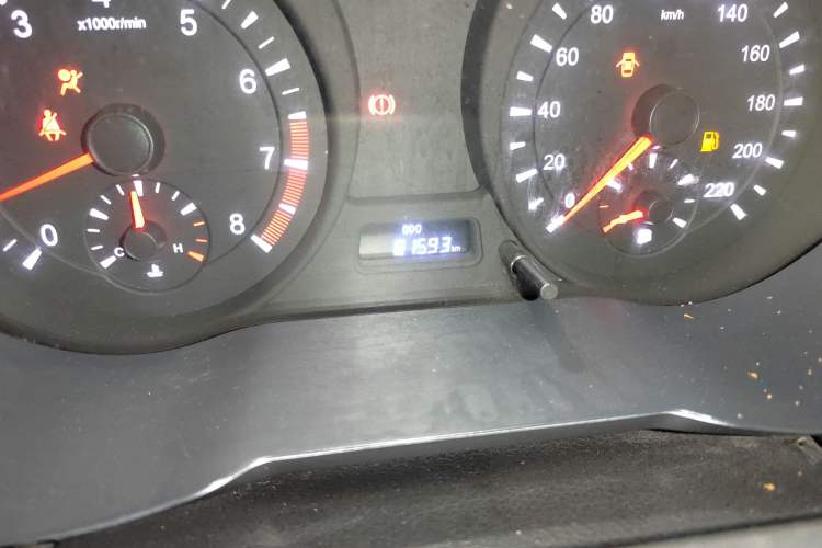 Used Haima Fumei 2014 M5 1.6L Manual Elite Model
