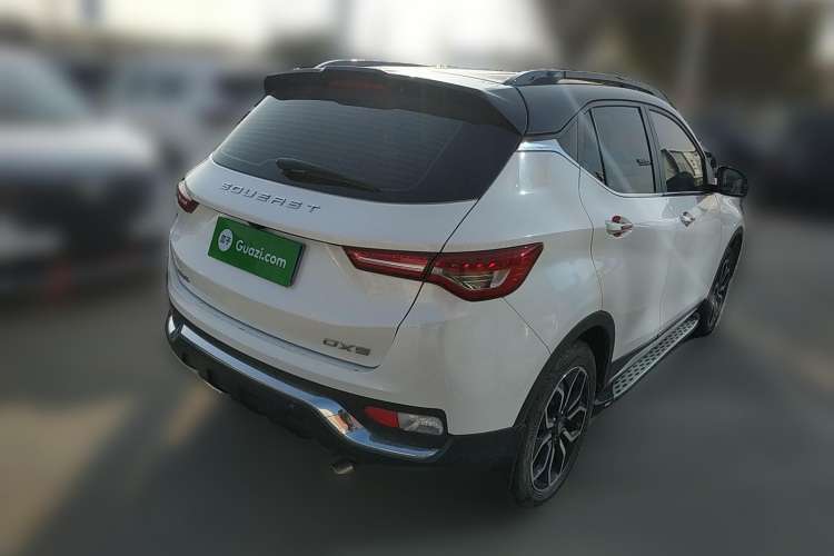 Used Soueast DX5 2021 1.5L Manual Deluxe Upgrade Version
