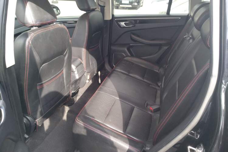 Used Zotye Domy X5 2015 1.5T CVT ZhiXian Trim China V Standard
