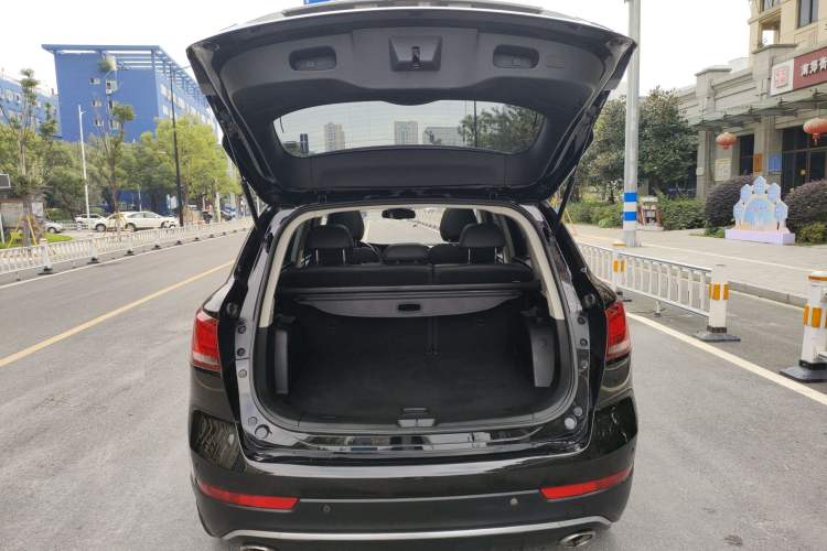 Used BORGWARD BX7 2016 28T Two-Wheel Drive Luxury Version 5 Seats
