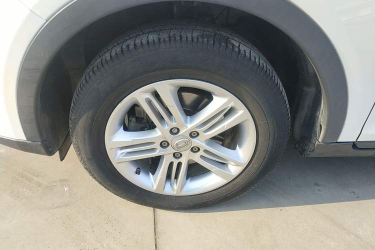 Used GAC Trumpchi GS5 2014 2.0L Automatic Two-Wheel Drive Anniversary Value Edition