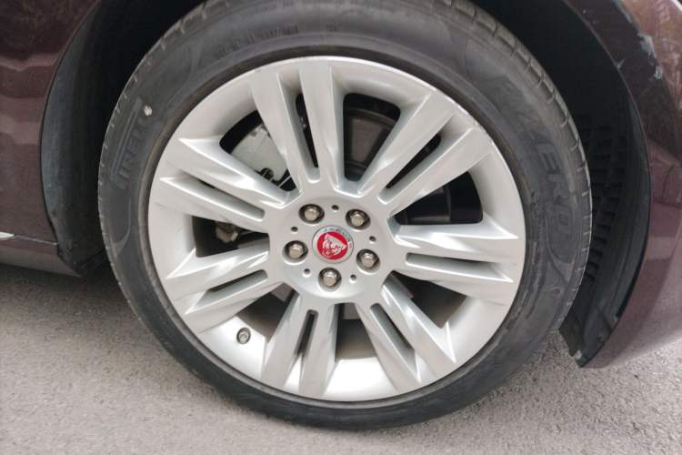 Used Jaguar XFL 2018 XFL 2.0T 250 PS Luxury Edition
