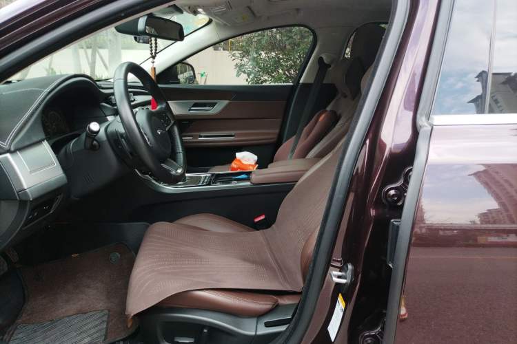 Used Jaguar XFL 2018 XFL 2.0T 250 PS Luxury Edition
