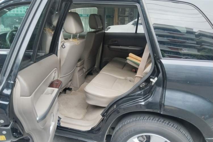 Used Suzuki Grand Vitara 2008 2.4 AT JLX-EL 5-Door Version