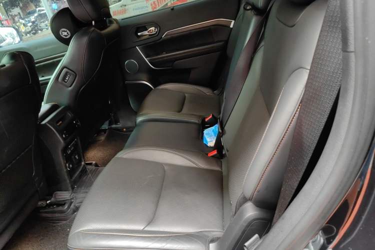 Used Jeep Grand Commander 2018 2.0T Four-wheel Drive Prestige Edition China V