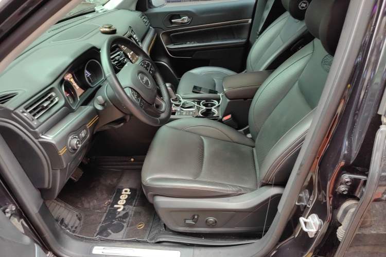 Used Jeep Grand Commander 2018 2.0T Four-wheel Drive Prestige Edition China V