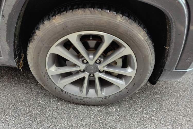 Used Jeep Grand Commander 2018 2.0T Four-wheel Drive Prestige Edition China V