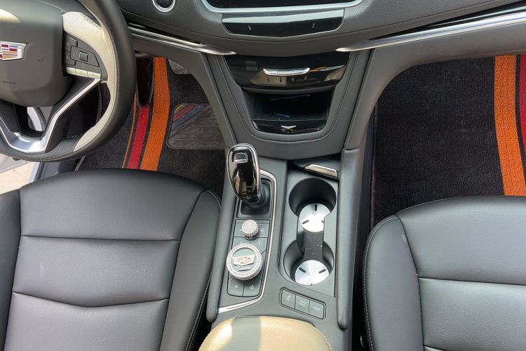 Used Cadillac XT6 2020 28T Seven-Seater Fashion Edition