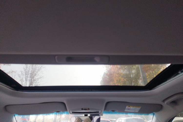 Used Geely Auto Emgrand L 2022 1.4T CVT Flagship Edition Headliner