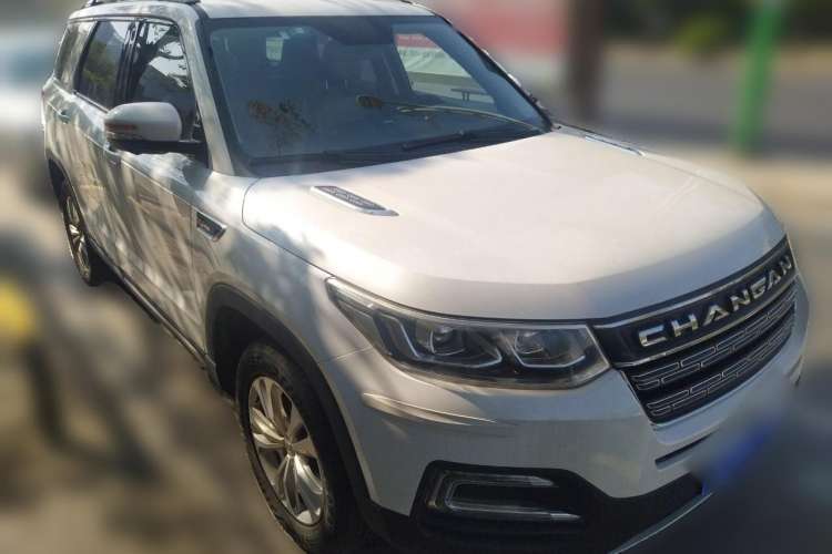 Used CHANGAN CS95 2018 2.0T Four-Wheel Drive Glory Edition
