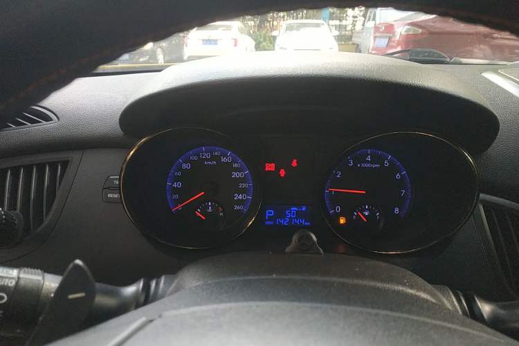 Used Hyundai Genesis Coupe 2009 2.0T Automatic Deluxe Edition