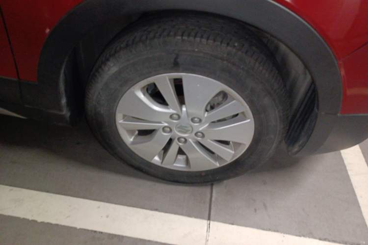 Used Suzuki S-Cross 2014 1.6L CVT Two-Wheel Drive Elite Version