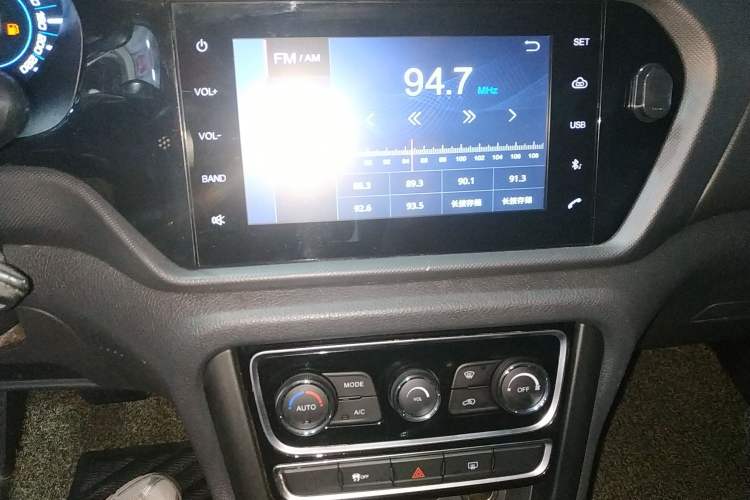 Used Chery Tiggo 3 2016 1.6L CVT ZhiShang Edition