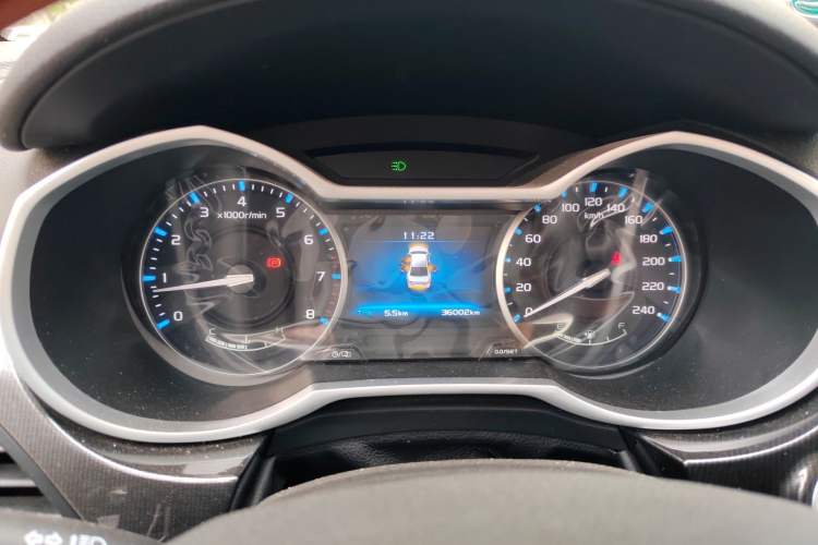 Used Geely Auto Emgrand 2017 Sedan Million Edition 1.5L Manual - Upward Version Instrument Cluster