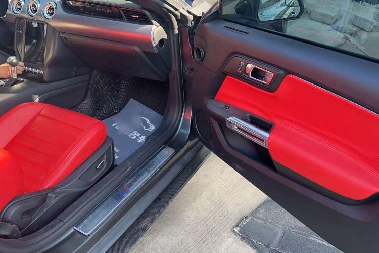 Used Ford Mustang 2015 2.3T Performance Edition
