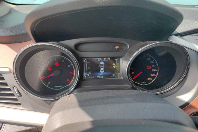 Used BYD G5 2014 1.5TID Automatic Prestige Model

