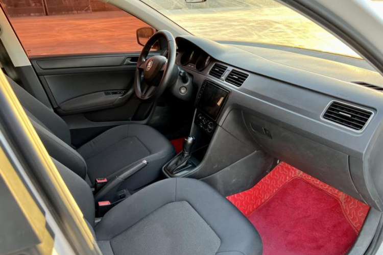 Used Skoda Rapid Spaceback 2018 1.6L Automatic Standard Edition