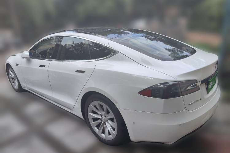 Used Tesla Model S 2015 S 90D
