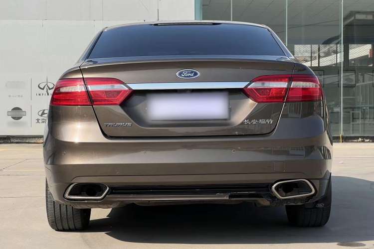 Used Ford Taurus 2015 EcoBoost 245 Luxury Model