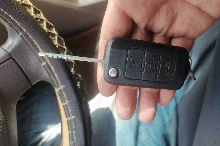 Used Geely Auto Classic Emgrand 2010 Sedan 1.8L CVT with Sunroof