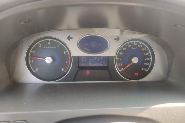 Used Geely Auto Classic Emgrand 2010 Sedan 1.8L CVT with Sunroof