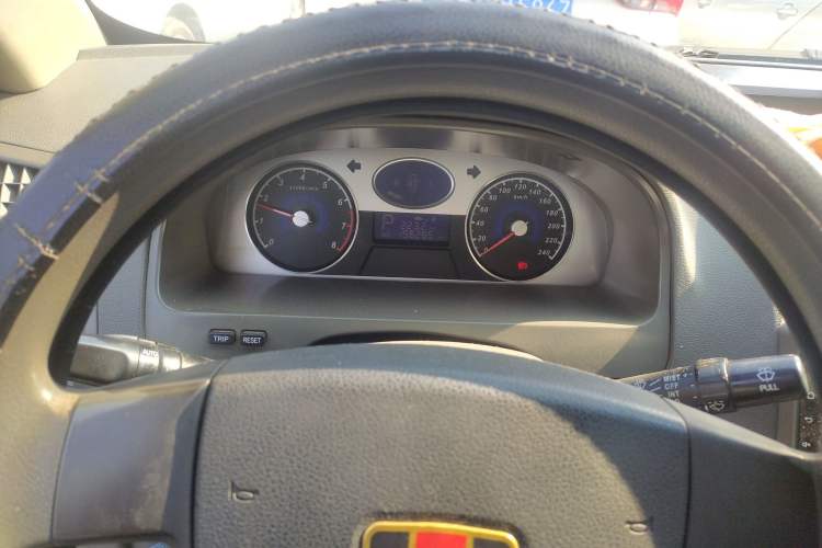 Used Geely Auto Classic Emgrand 2010 Sedan 1.8L CVT with Sunroof