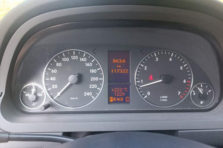 Used Mercedes-Benz A-Class 2011 A 160 Odometer Close Up