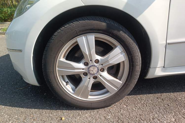 Used Mercedes-Benz A-Class 2011 A 160 Left Front Wheel Hub