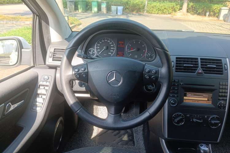 Used Mercedes-Benz A-Class 2011 A 160 Steering Wheel