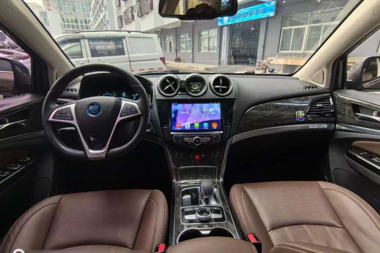 Used BYD Tang New Energy 2017 2.0T All-Wheel Drive Haoya Model 7 Seats
