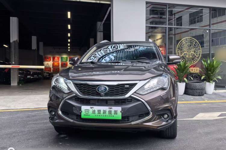 Used BYD Tang New Energy 2017 2.0T All-Wheel Drive Haoya Model 7 Seats

