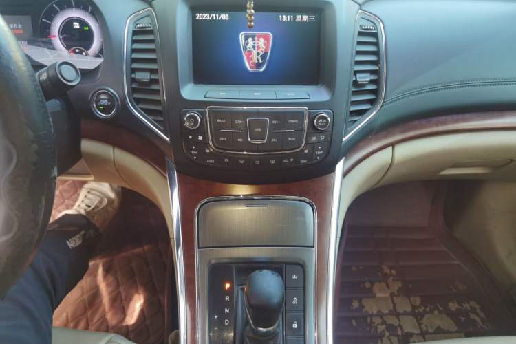 Used Roewe 950 2012 2.4L Luxury Executive Edition
