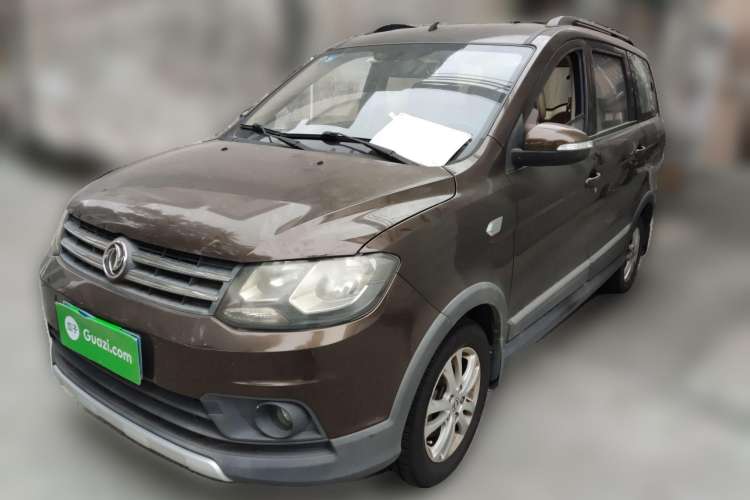 Used Dongfeng Fengon 360 2015 1.5L Manual Comfort II 7-Seater