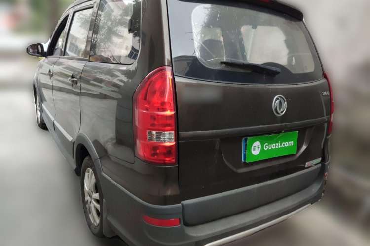 Used Dongfeng Fengon 360 2015 1.5L Manual Comfort II 7-Seater