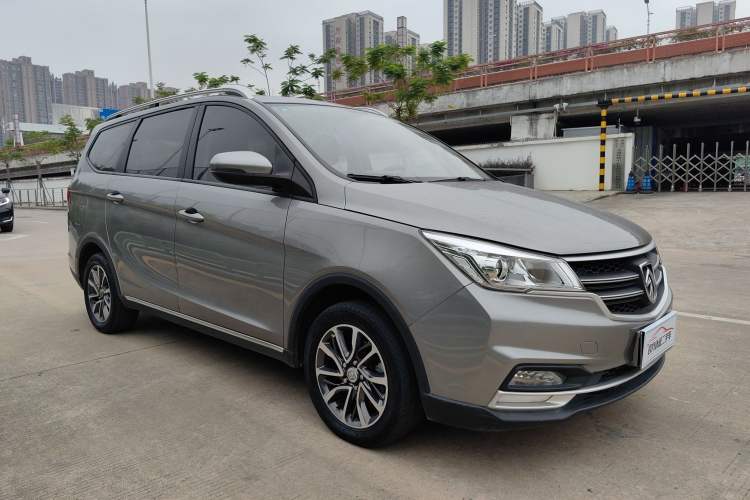 Used Baojun 730 2019 1.5T CVT Fashion Model 7 Seats China VI Emission Standard